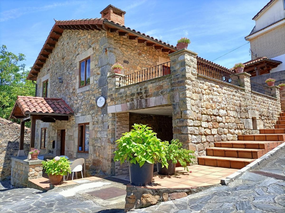Apartamentos Rurales La Casa Vieja De Alceda Exterior photo